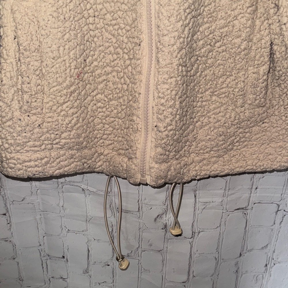 Women’s Cream Color Teddy Jacket - Picture 7 of 8